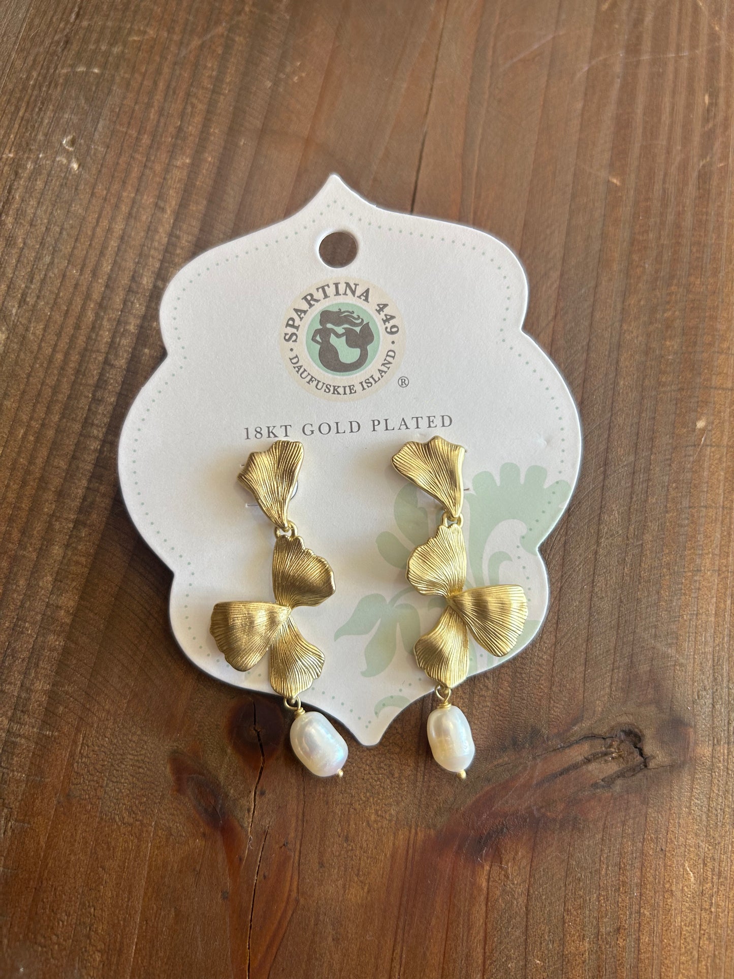 Ginko Leaf Dangle Earrings Pearl