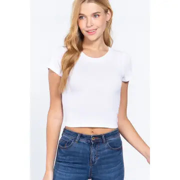 YOUR BASIC CROP TEE