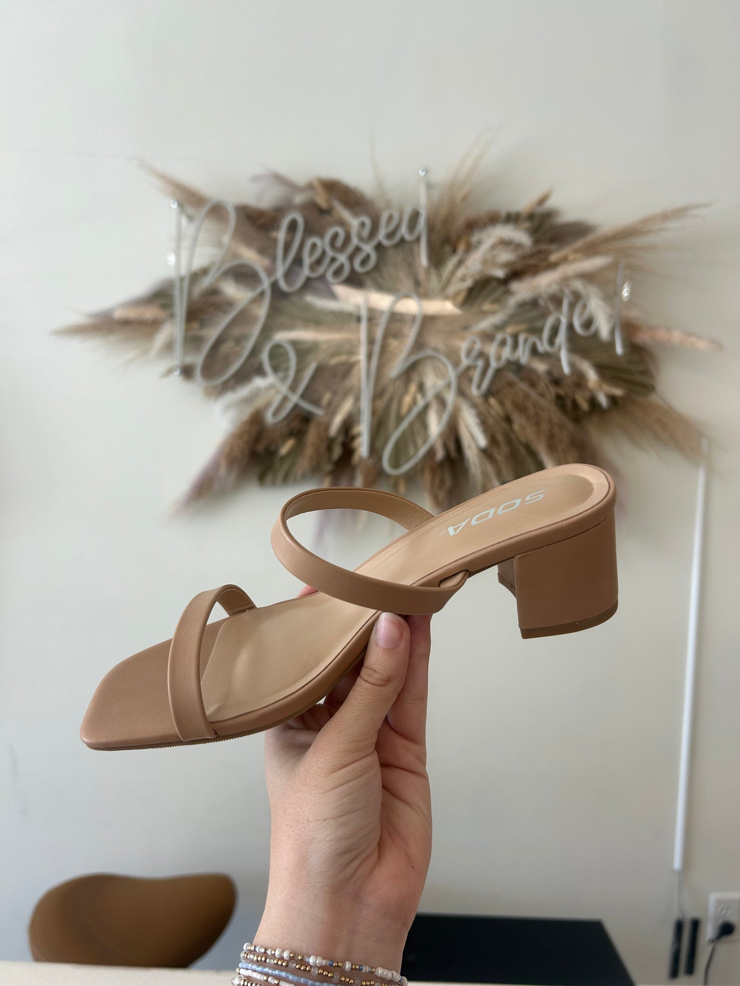 Tara Tan Heel