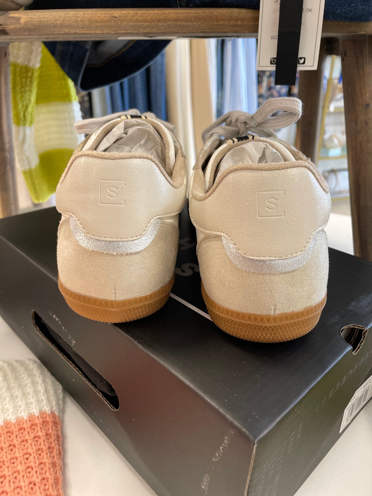 Fall-ing in Love Sneakers